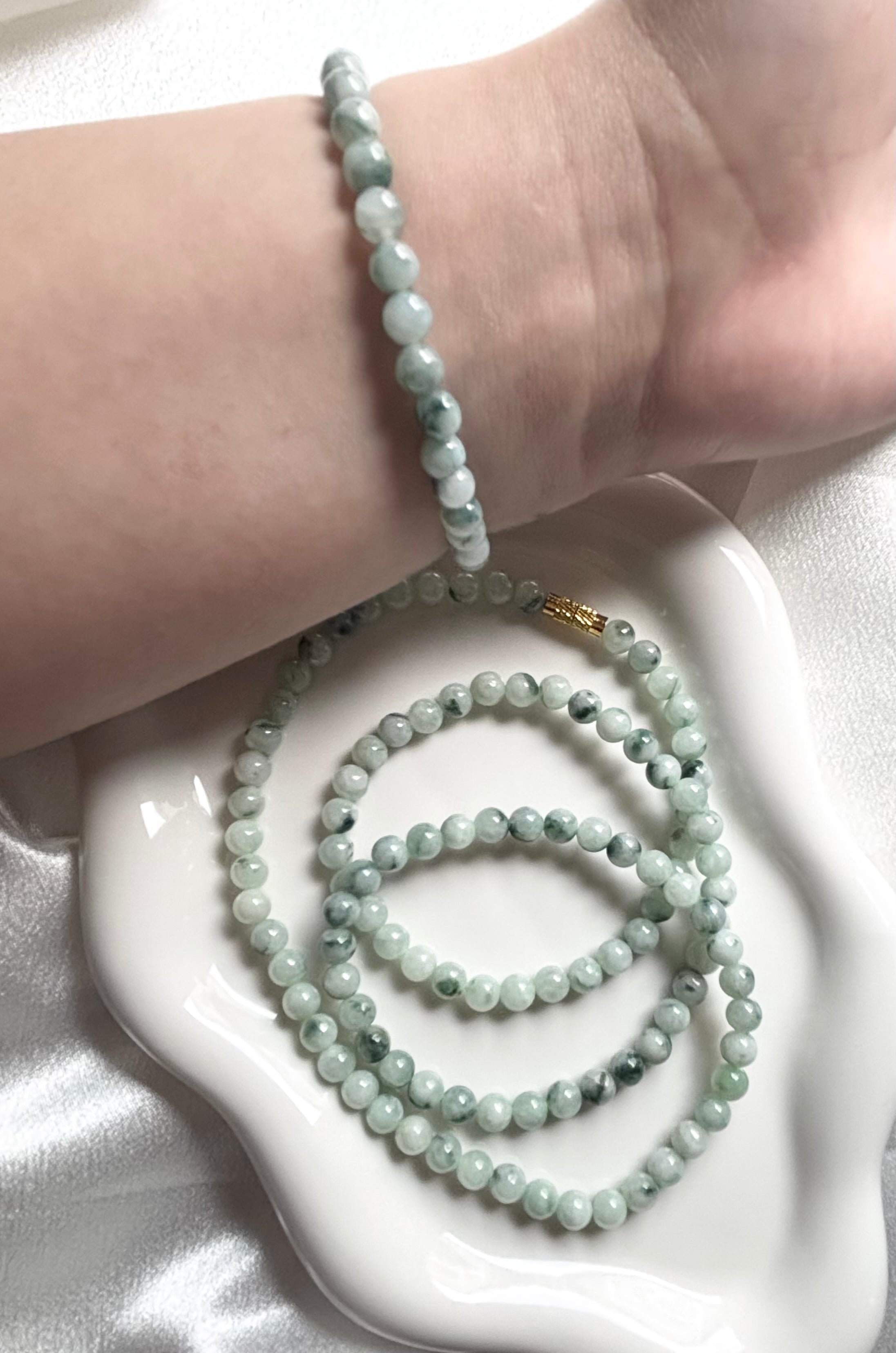 Blue Floating Flowers Jade Necklace & Bracelet Set