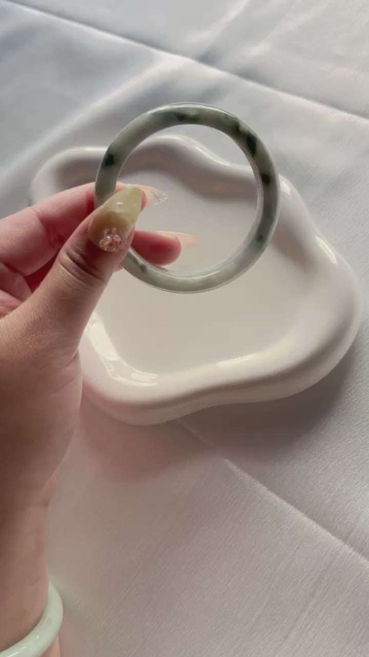 52 mm floating green flowers
